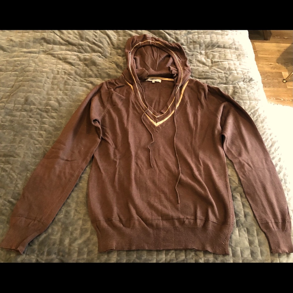 Brown light sweater with hoodie